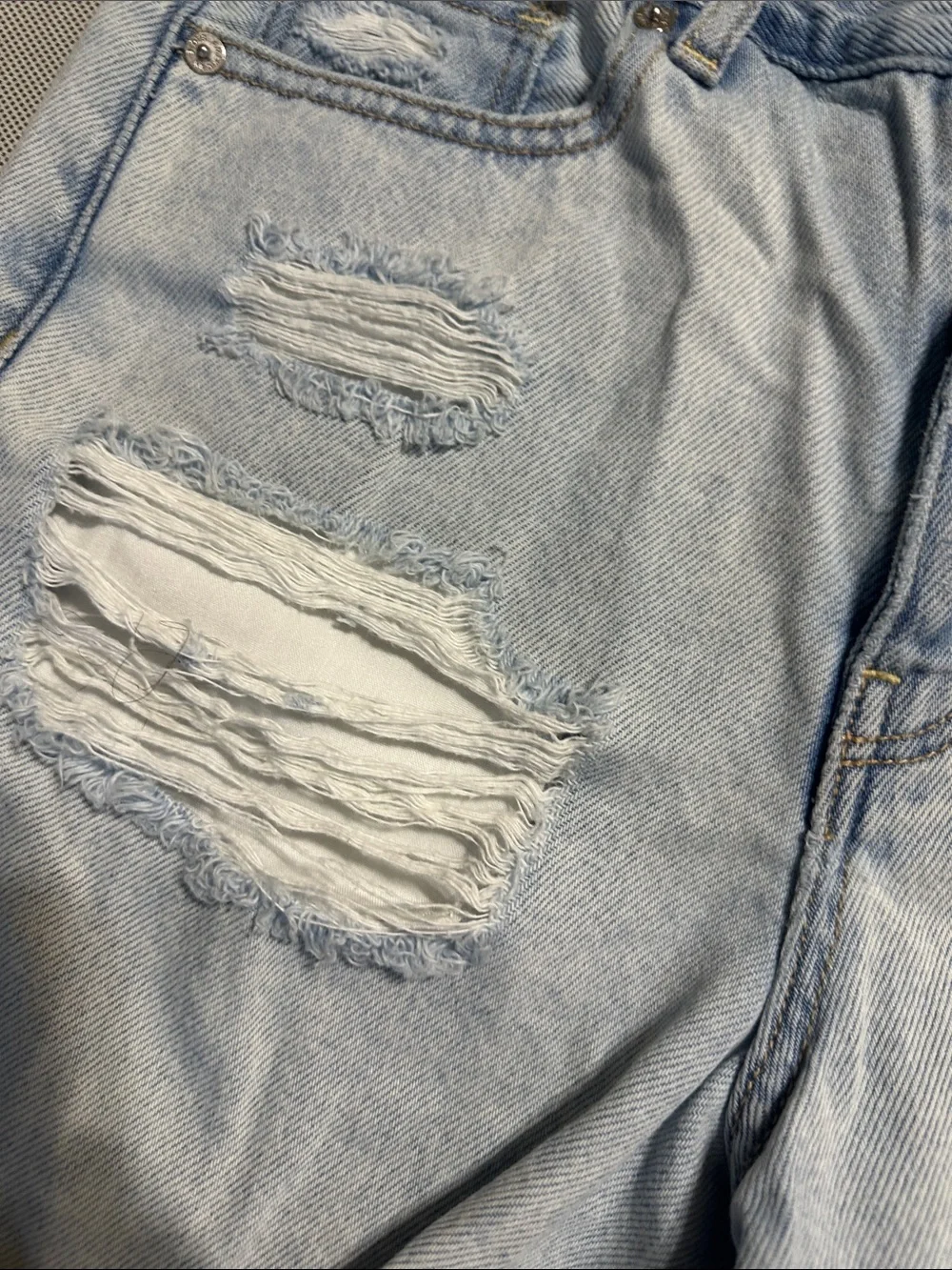 American Eagle Light Blue Distressed Denim Women’s Shorts